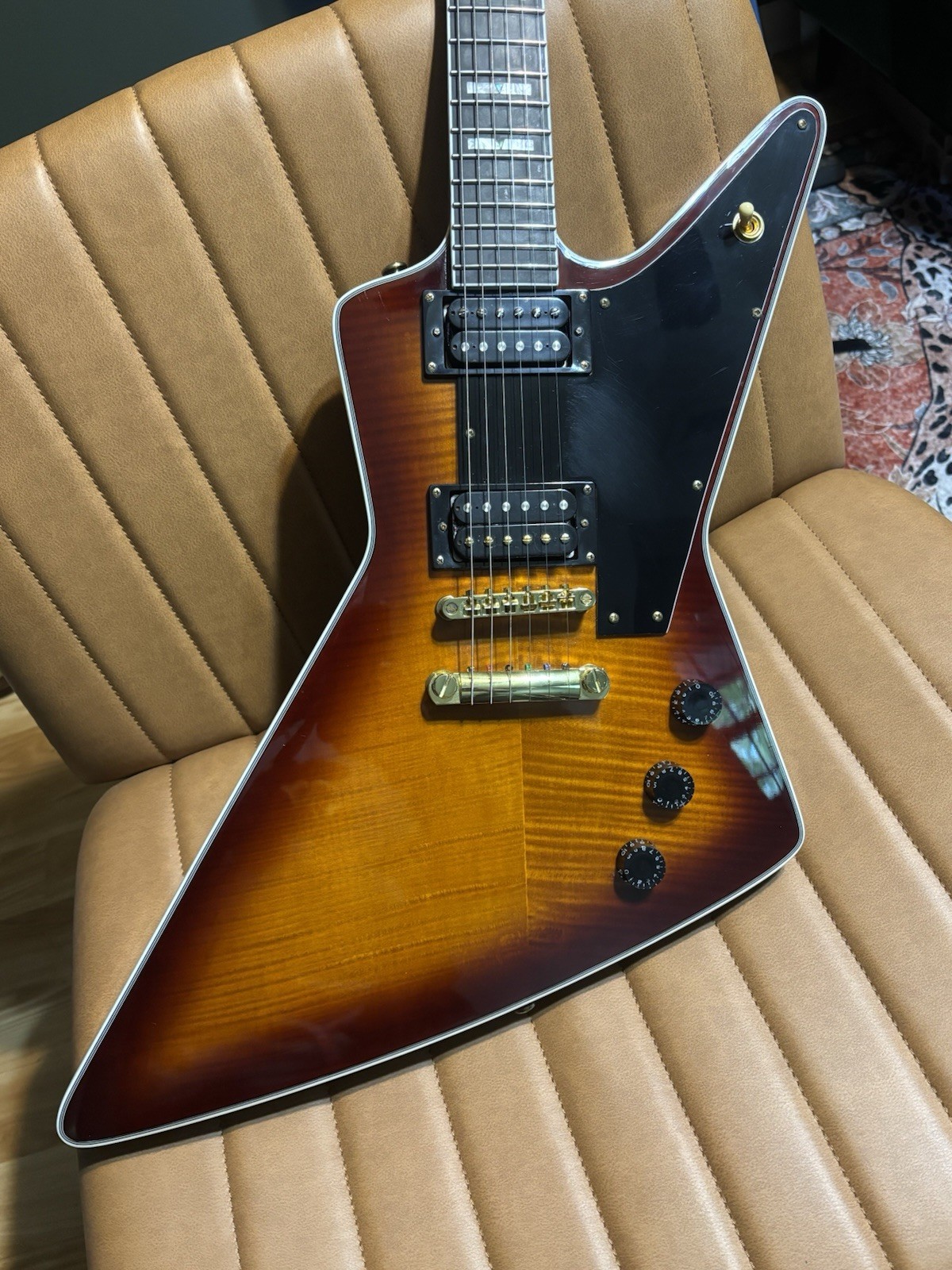 Explorer Style Electric Guitar Sunburst Flame Top with Hard case included