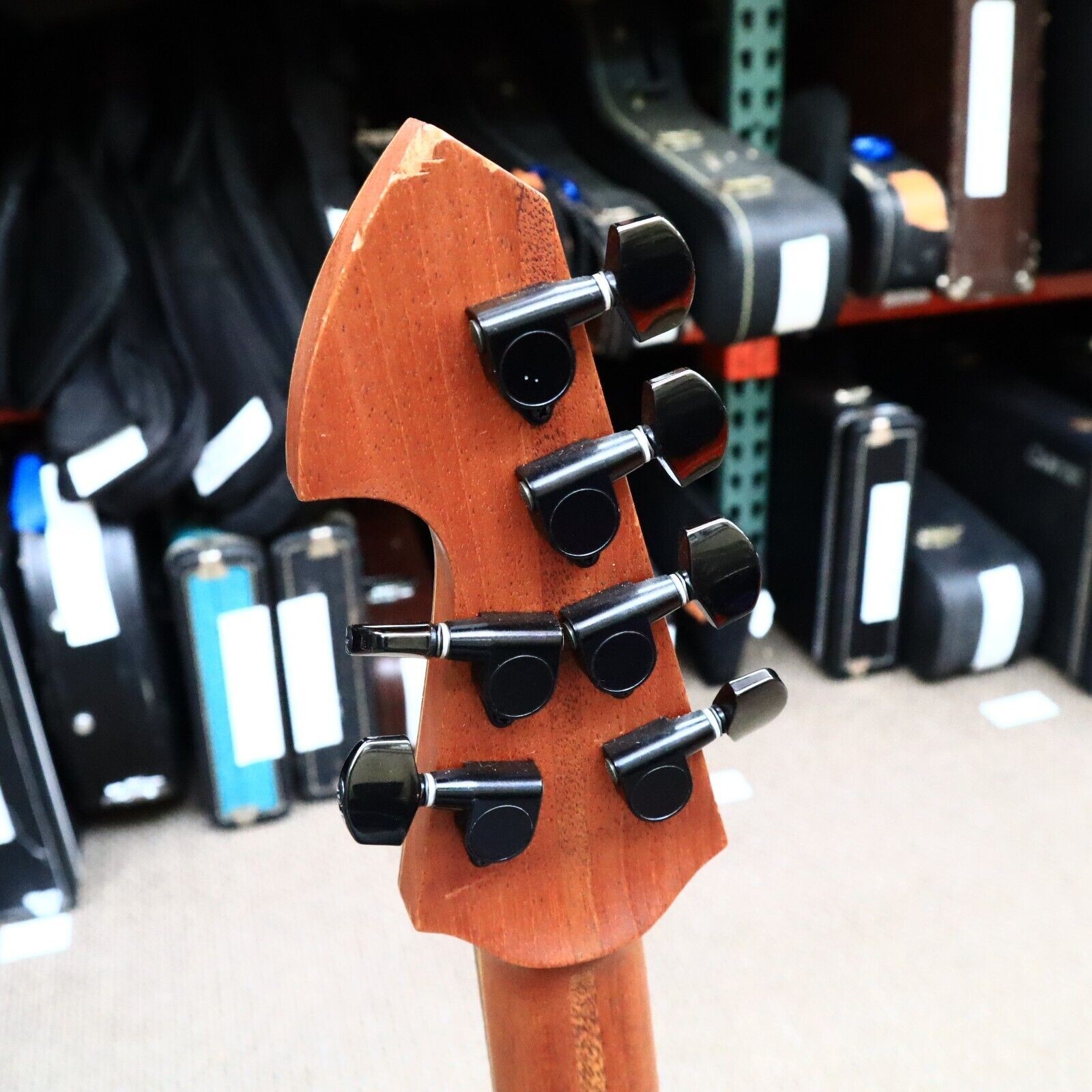 Unknown Builder Gotoh Tuners USA Made