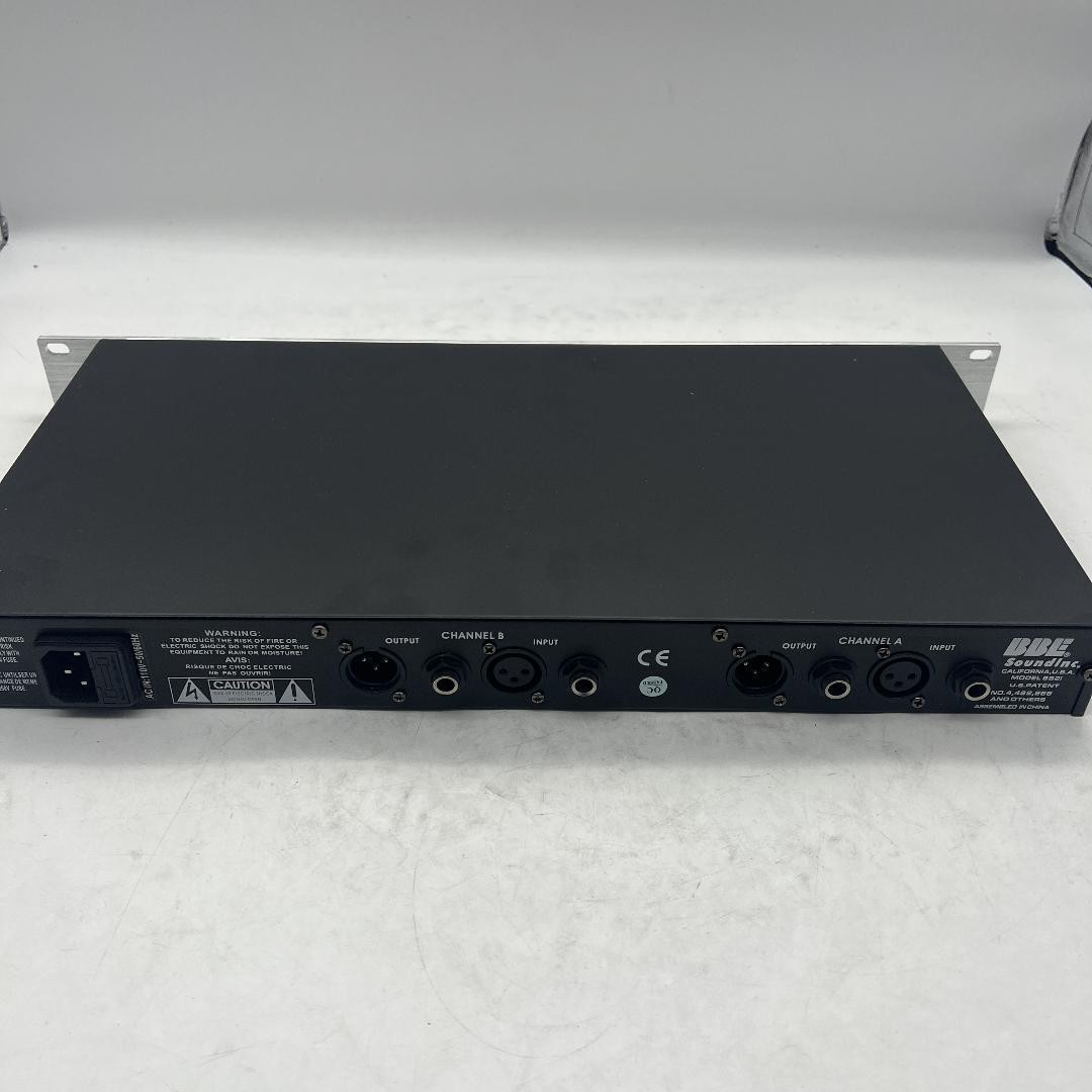New BBE 882i Sonic Maximizer Rackmount Unit 1U With XLR Cables 110V~50/60Hz