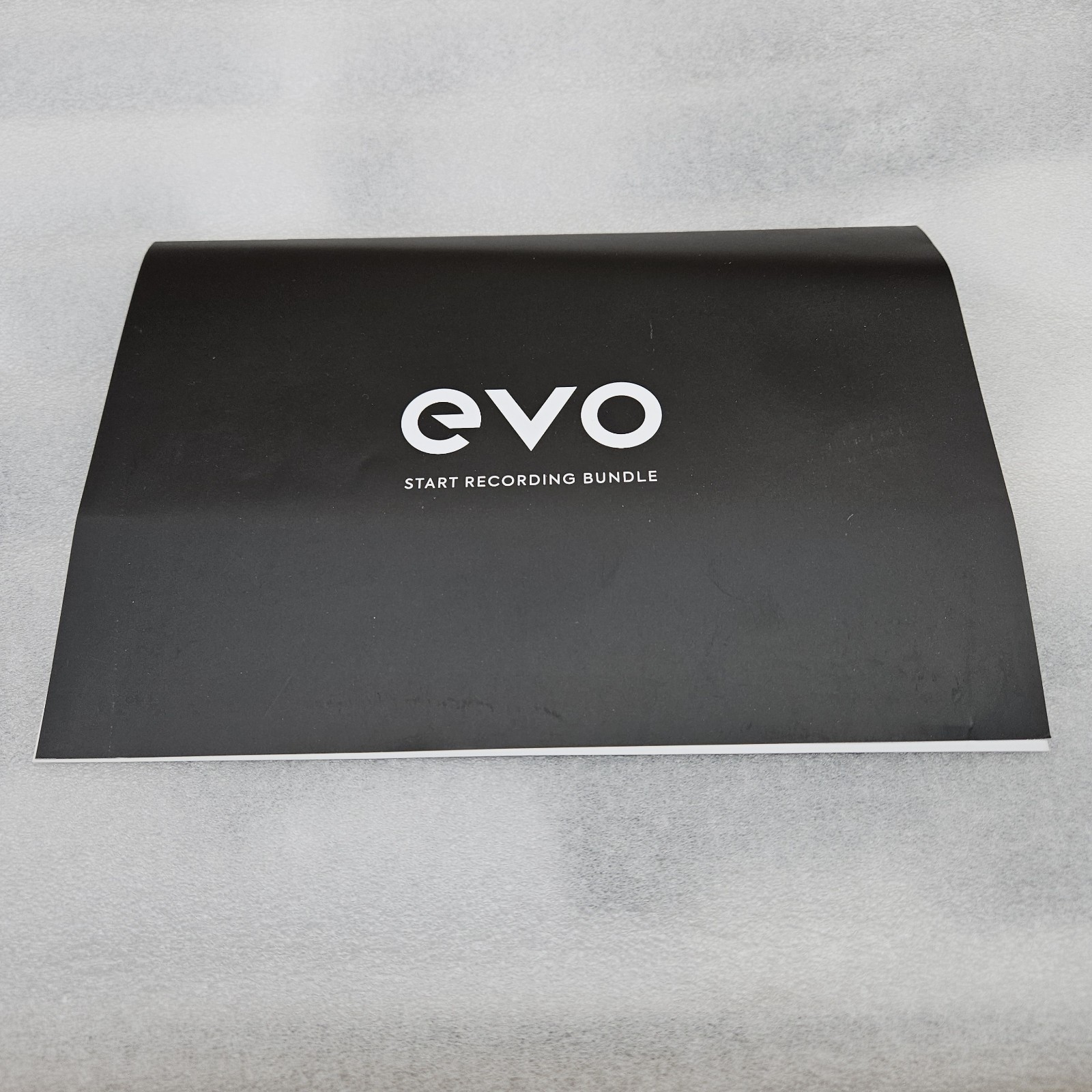 Audient EVO Studio Recording Bundle USB Microphone Headphones New Open Box
