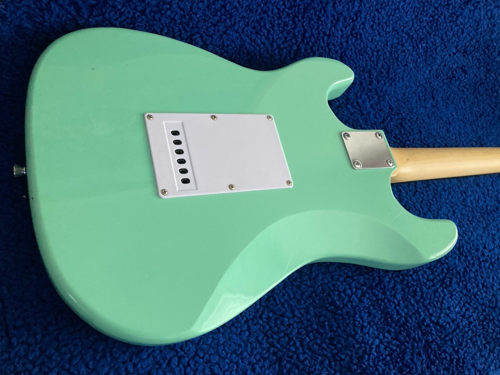 Strat Copy, Unbranded, Awesome Setup W/ Squire Pups and Tremolo, Great Player!
