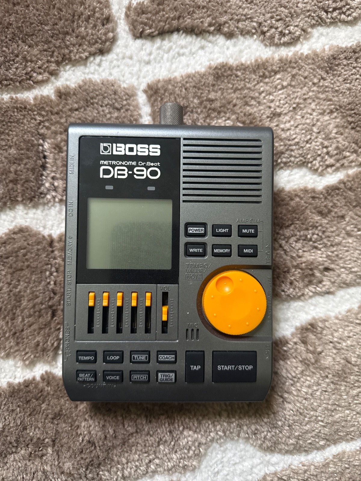 Boss DB-90 metronome Dr. Beat grey used good shape. NO POWER CORD. Extra battery