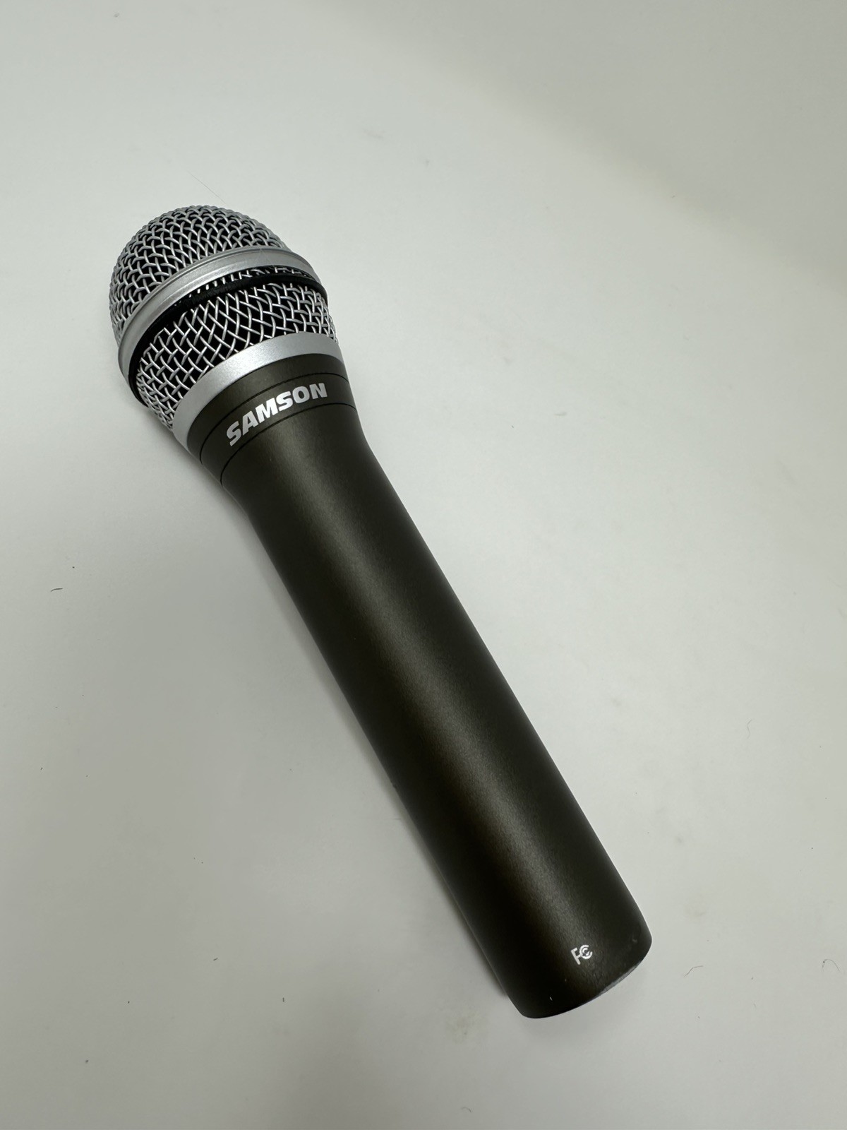 SAMSON Q2U Dynamic USB/XLR Handheld Wired Microphone – Tested Working Free Ship
