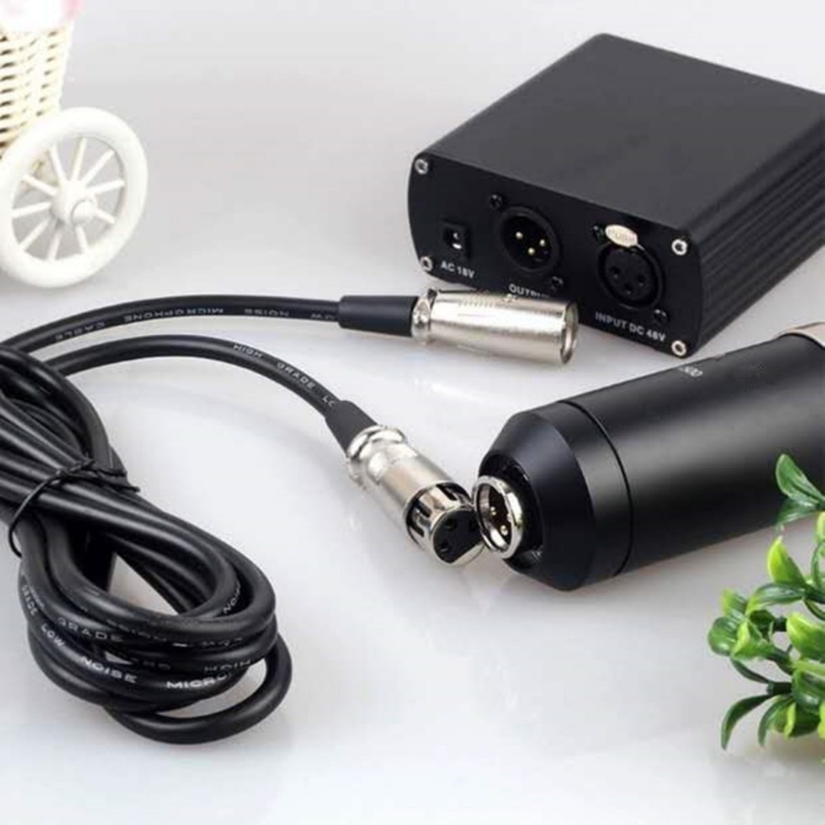 2Pack 10ft shielded 3-pin XLR microphone extension cables (male to female)