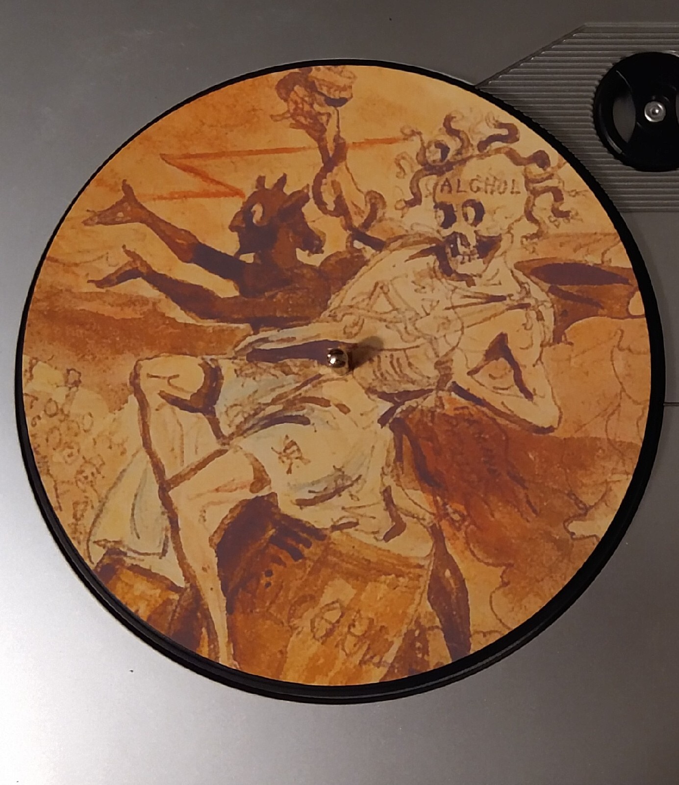 Prohibition Demon 7.5 Crosley Victrola Vinyl Record Player Turntable Slipmat