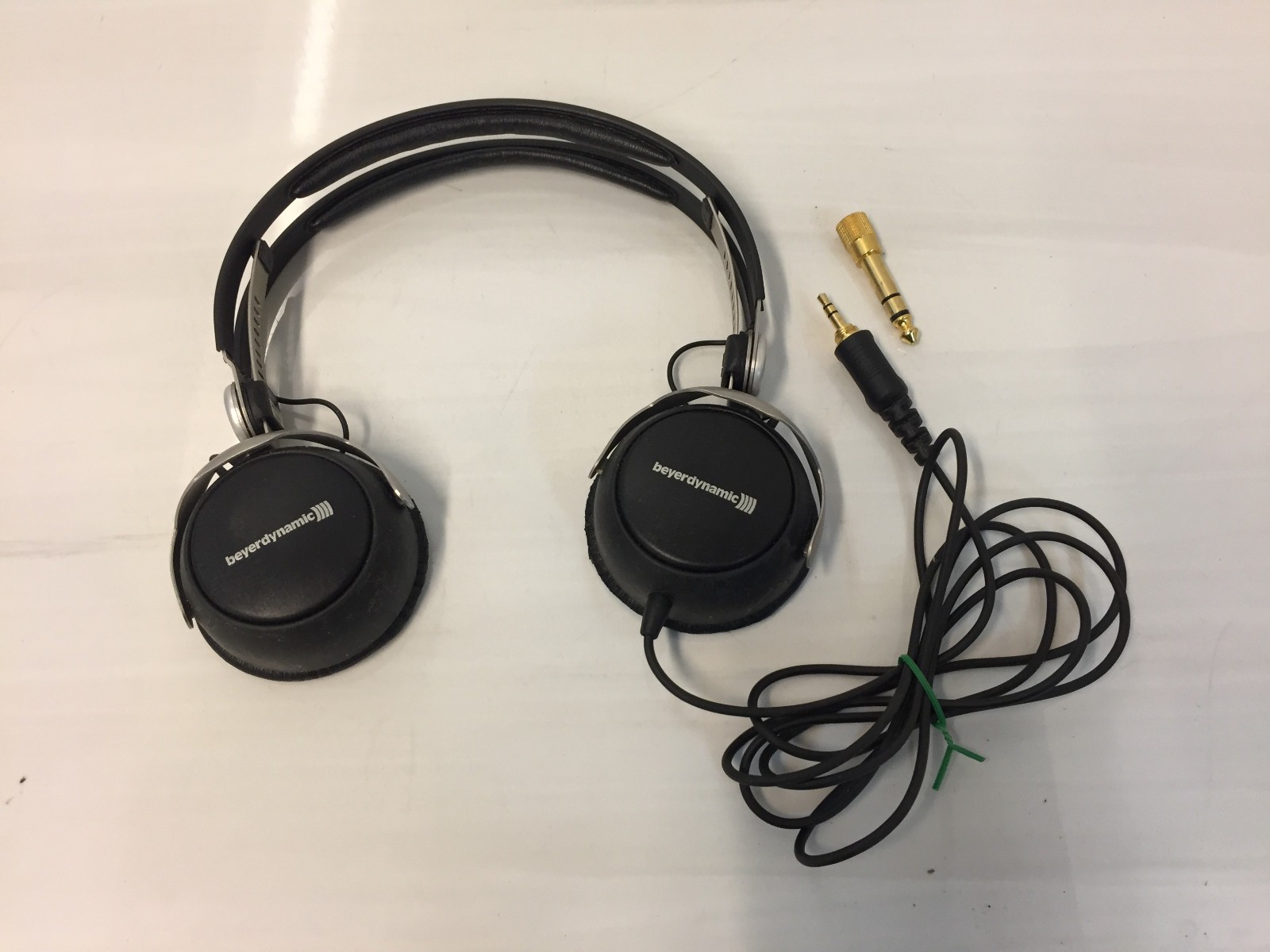 Beyerdynamic DT 1350 Professional Closed Back On Ear Headphones