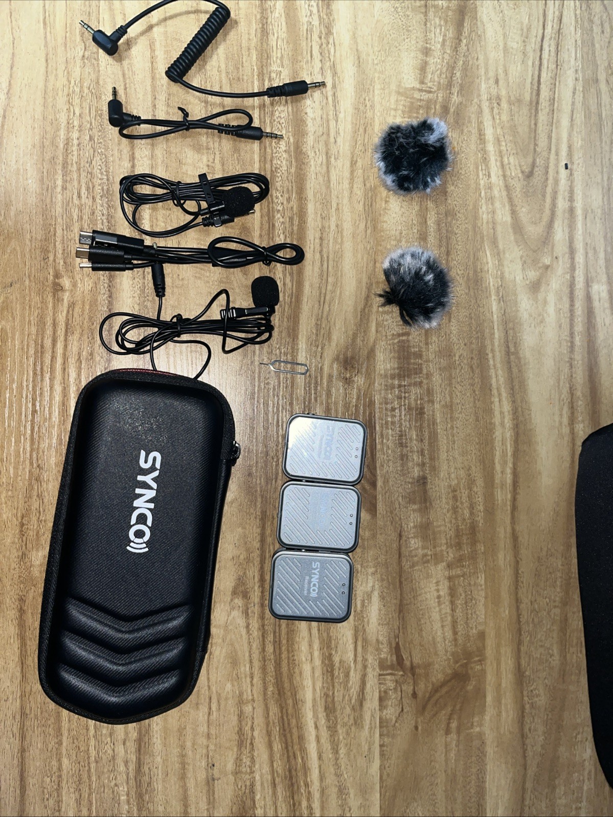 SYNCO Wireless Lavalier Microphones & System, G1(A2) 2.4G Dual Transmitter