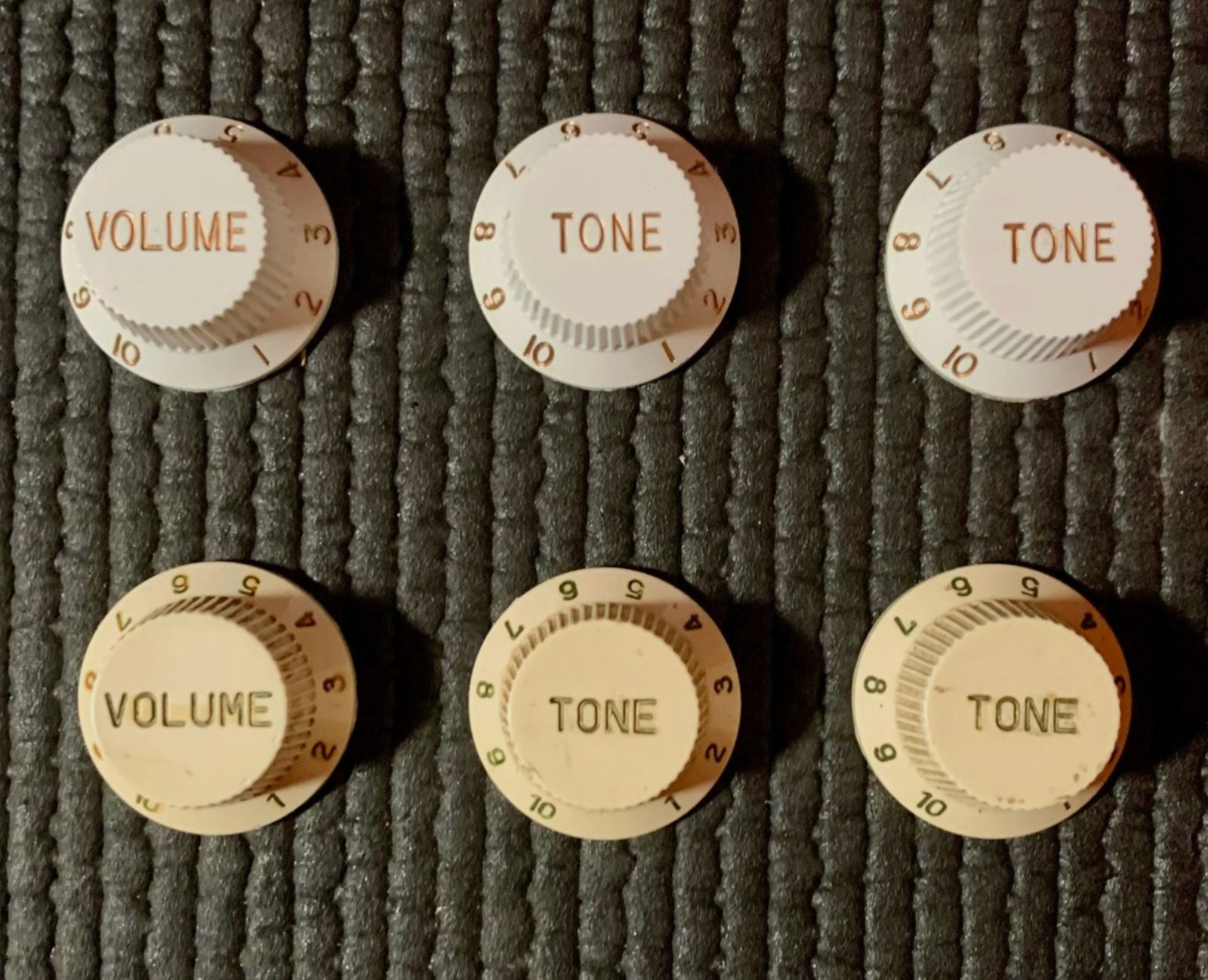 50+ Years Old Fender Vintage OEM Stratocaster 1970s White 3-Spoke Control Knobs