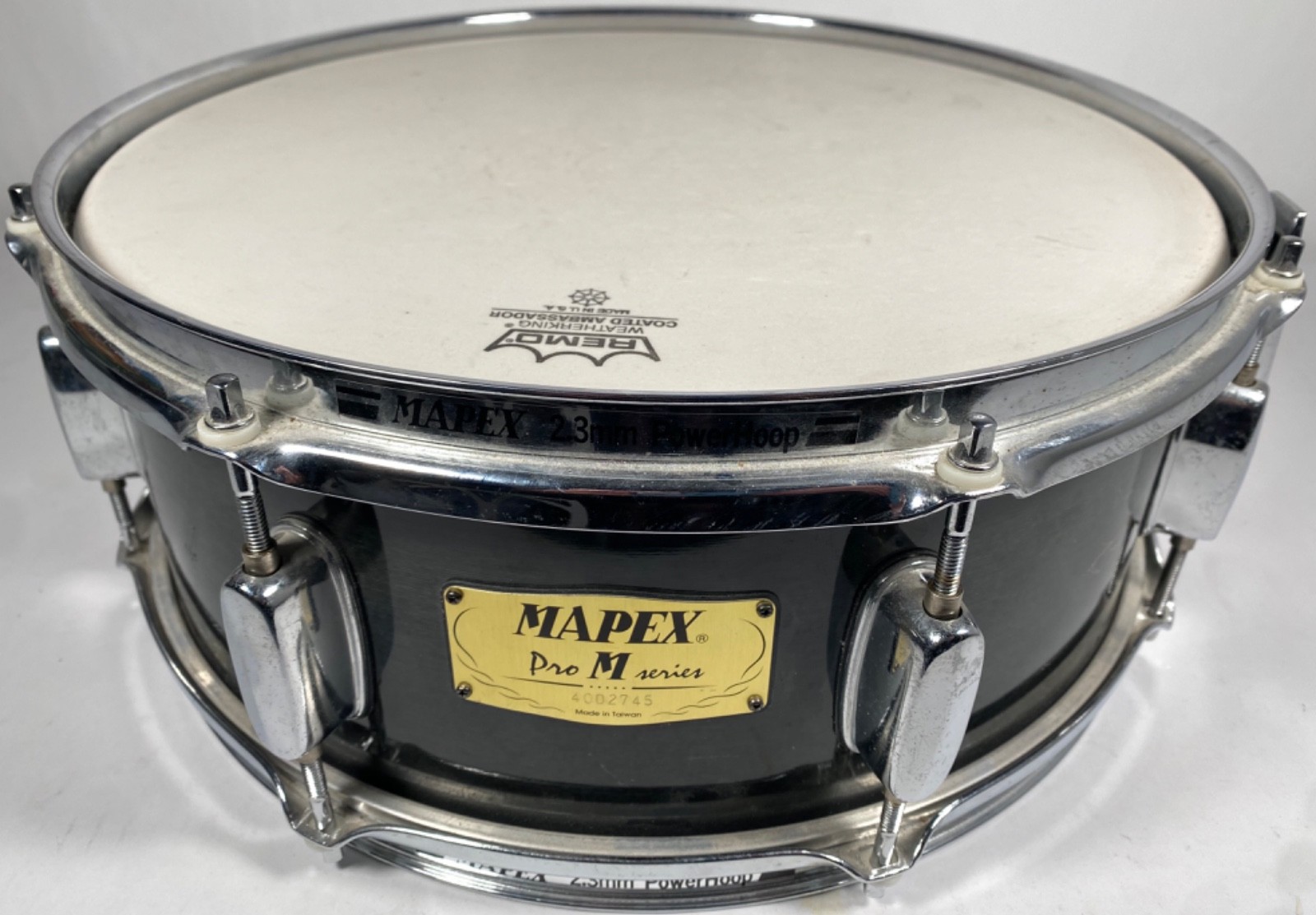 MAPEX PRO M SERIES 8 LUG SNARE DRUM BLACK & GREY GRAIN FINISH