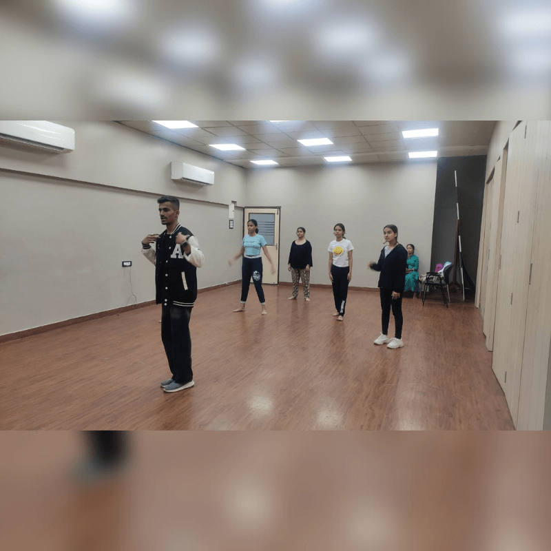 EXP CLASS 4 Ajivasan Music and Dance Academy