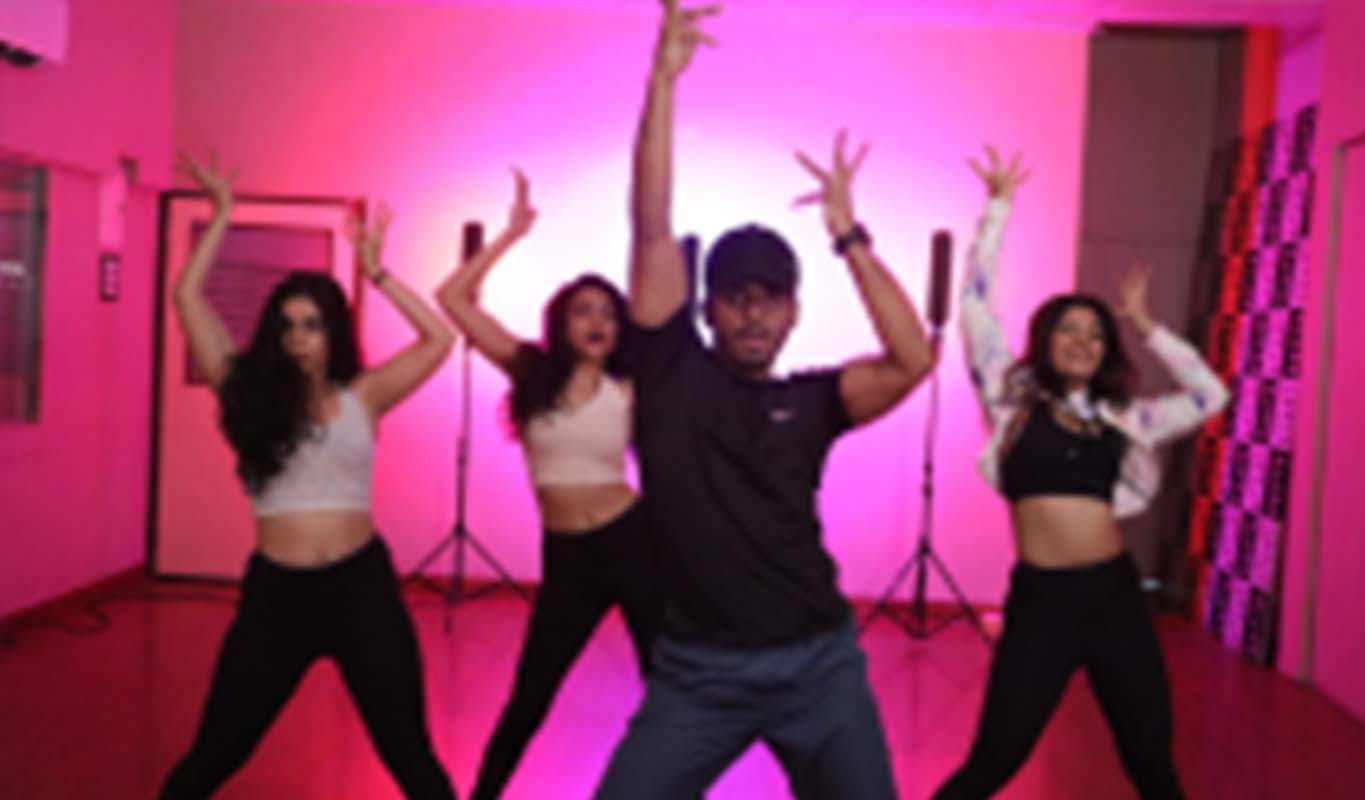 JAZZ 1 Ajivasan Music and Dance Academy